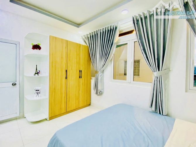 Bán nhà gần công viên Làng Hoa Gò Vấp – 2 lầu ST – hẻm xe hơi – chỉ 3 tỷ ++ - 4
