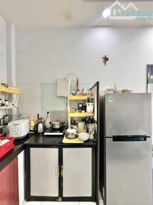 SIÊU RẺ HƠN 1 TỶ CÓ NHÀ TÂN PHÚ 1 TRỆT 1 LẦU SÁT ĐẠI HỌC CÔNG THƯƠNG - 4