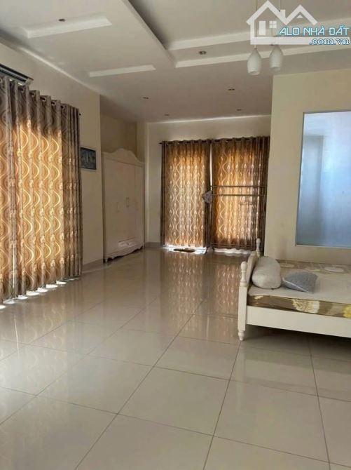 BÁN NHÀ MẶT TIỀN ĐƯỜNG YÊN BÁI,DT 181M2 NHÀ HOÀN CÔNG,KHU DÂN TRÍ CAO GIÁ 19 TỶ - 4