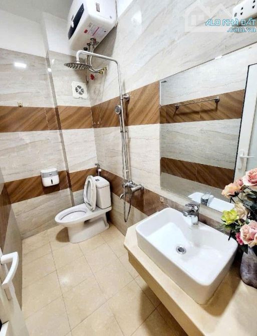 BÁN NHÀ ĐẸP NGAY PHỐ QUAN NHÂN – Ô TÔ VÀO TẬN CỬA – SỔ ĐỎ CHÍNH CHỦ - 4