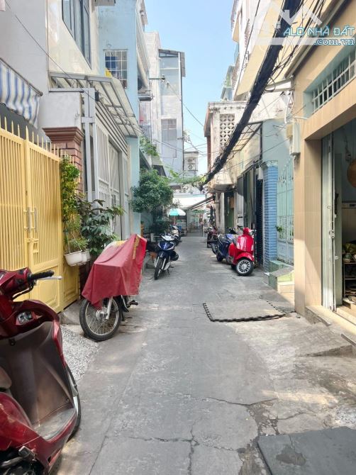 Nhà 2 tầng mặt tiền đường Nghĩa Thục P6Q5, giá 10.8 tỷ - 4