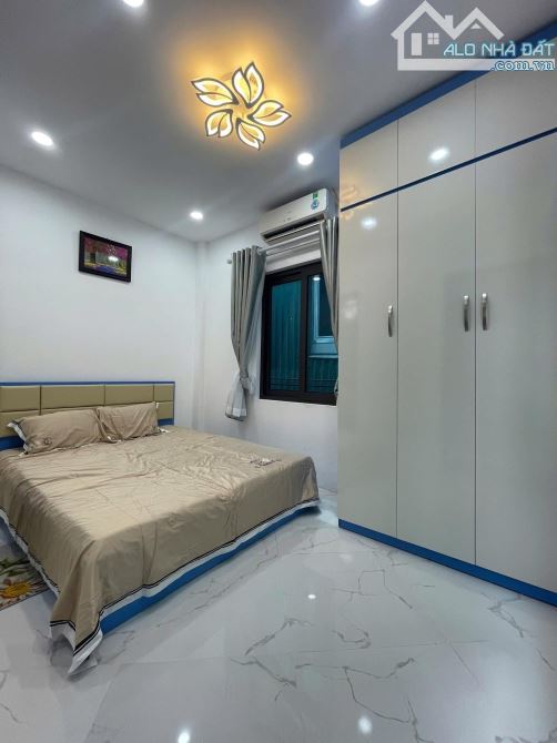 TT Thông tấn xã Bùi Ngọc Dương nhà 5 tầng với 3 NGỦ- FULL NỘI THẤT. Giá 4.82 tỷ. - 4