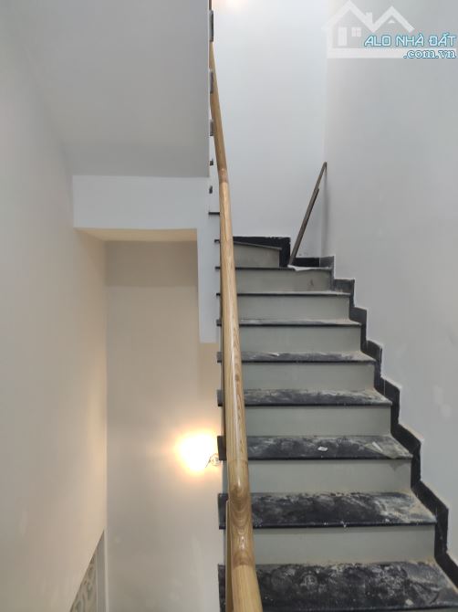 BÁN NHÀ KIÊN CỐ 1 TRỆT 2 LẦU_75M2_TRẦN ANH TÔNG_PHƯỜNG THẮNG NHẤT_VŨNG TÀU_CHỈ 6 TỶ - 4