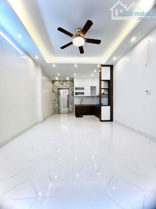 🏡Nhà mới Xuân La - Tây Hồ dt 39m2 nhỉnh 9 tỷ Thang máy xây 6 tầng -  Thang máy , Gần oto - 4