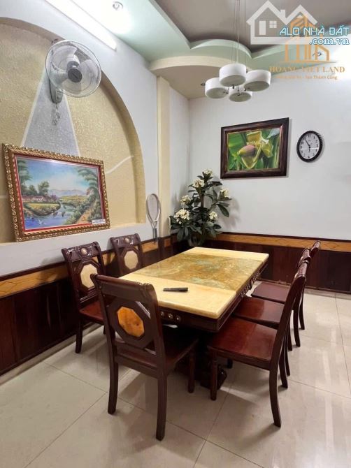 CẦN BÁN CĂN NHÀ MẶT TIỀN KINH DOANH VIP 1 TRỆT 2 LẦU ĐƯỜNG NGÔ GIA TỰ - 6x18m - TÂY NAM - 4