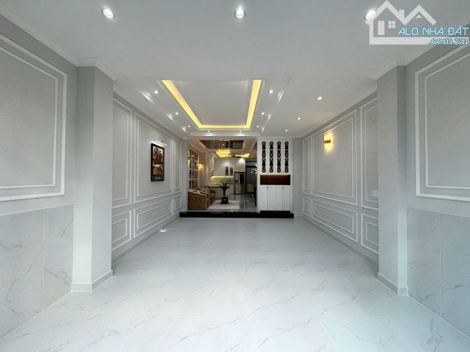 Biệt Thự Hoàng Quốc Việt, Quận 7 90,5m² - Nhà mới, nội thất cao cấp - 18,5 tỷ - 4