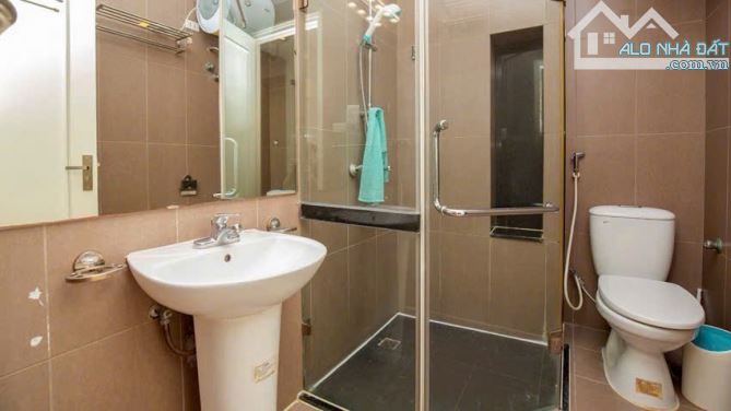 Mặt phố Tây Hồ - View Hồ Tây lộng gió - Tòa nhà 8 nổi 1 hầm - Thang máy - Sổ vuông đét. - 4