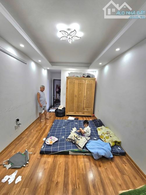 BÁN NHÀ AN DƯƠNG VƯƠNG – GẦN CIPUTRA – 30M² – 6 TẦNG – CHỈ 6.4 TỶ – CỬA TIỀN 3.2M 🔥 - 4
