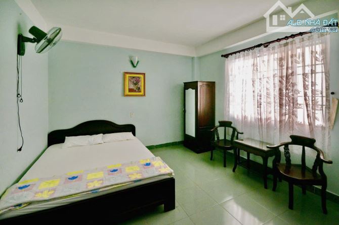 Nhân - Nhà đường Yesrin 6 tầng 17 phòng bán 220tr - 4