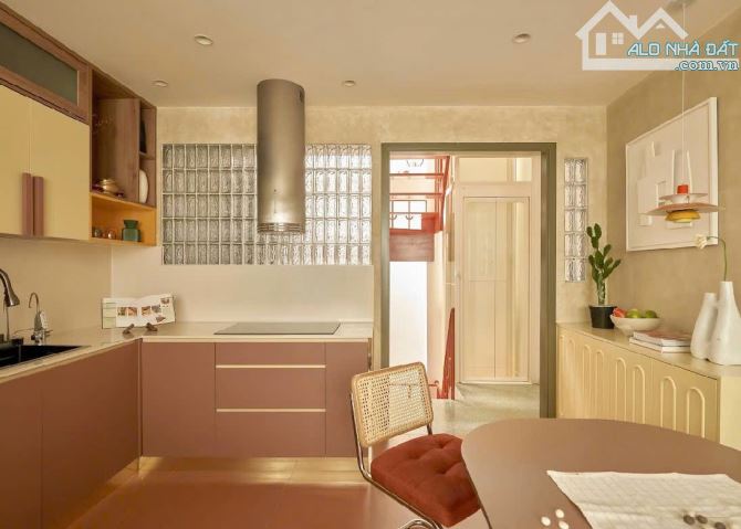 NHÀ PHONG CÁCH CHÂU ÂU - HXH THÀNH THÁI, QUẬN 10 – FULL NỘI THẤT XỊN – SỔ VUÔNG -  12 TỶ T - 5