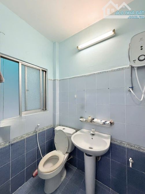 DT 46m2 x 3.5m x 2 tấng. Hẻm xe hơi Phạm Văn Chiêu. Giá 4.7 tỷ - 5