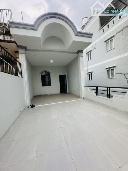 MẶT TIỀN BÔNG SAO - P5 QUẬN 8 - KHU VỰC KINH DOANH SẦM UẤT - 3 TẦNG BTCT - 4X17M - 13.2 TỶ - 5