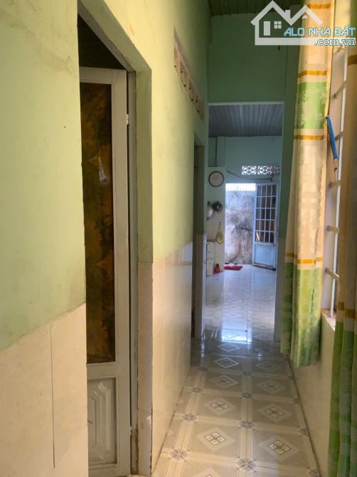 Cần bán nhà KP1 Tân Hiệp , SHR Thổ cư 100% . Đường ô tô - 5