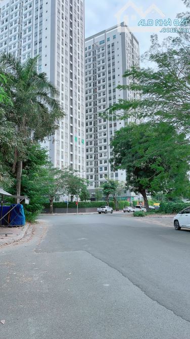 Cần bán lô đất Biệt Thự nền Q - 200m2 căn góc đường 12m KDC 13E Intresco giá 39Tr/m2 - 5