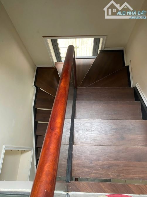 NHÀ 2 tầng PHỐ HÀNG CHAI - 40m2 THIẾT KẾ ĐẸP - Ở SƯỚNG - 5