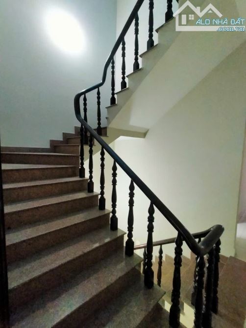 NHÀ 1TRỆT 3LẦU KDC SẦM UẤT NGAY HOÀNG DIỆU 2 4X24M 6P - 5