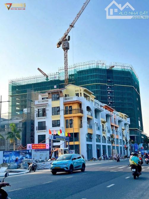 Shophouse 3 tầng Trần Hưng Đạo phong cách châu Âu  kinh doanh đậm chất nghệ thuật - 5