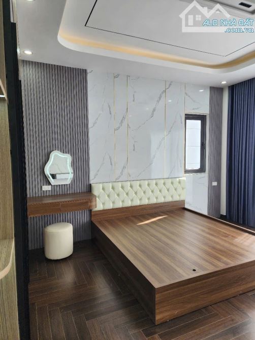 Nhà đẹp nội thất xịn đường ô tô tránh khu Quân Đội 918 Phúc Đồng DT 45m2 . Giá 16.38 tỷ - 5