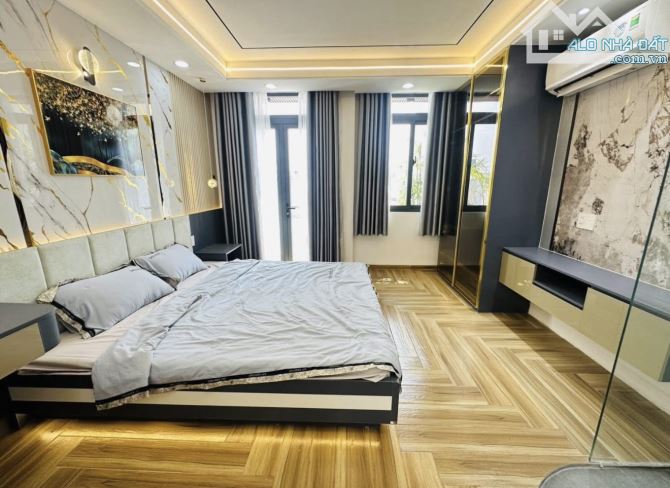 VỀ QUÊ CẦN BÁN NHÀ LƯƠNG HỮU KHÁNH, P.PHẠM NGŨ LÃO, QUẬN 1 - GIÁ:4TỶ920/74M2 (5x14,8M). - 5