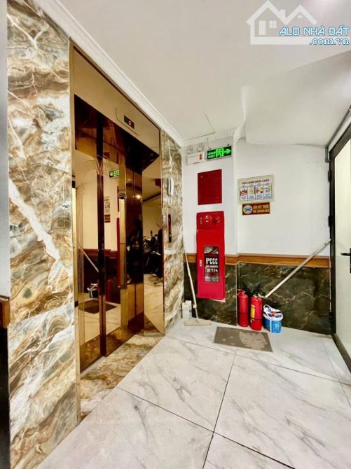Bán nhà Cầu Giấy - Lô góc 115m²/ Ô tô tránh/ 8 tầng/ mặt tiền 7.6m/ Dòng tiền 130tr/ tháng - 5