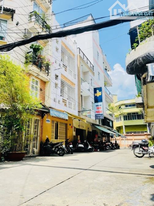 NHÀ 4TẦNG ĐÚC BTCT KHU ĐƯỜNG SỐ   X/1 CĂN THỨ NHẤT SÁT ĐƯỜNG XE HƠI  KHU ĐƯỜNG SỐ - Ô TÔ - 5