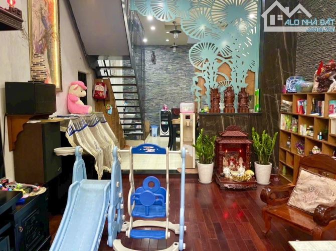 Bán nhà Nguyễn Quý Anh Tân Sơn Nhì Tân Phú DT: 104m2 - 4 tầng -(8x13) Giá: chỉ 14.3tỷ TL. - 5