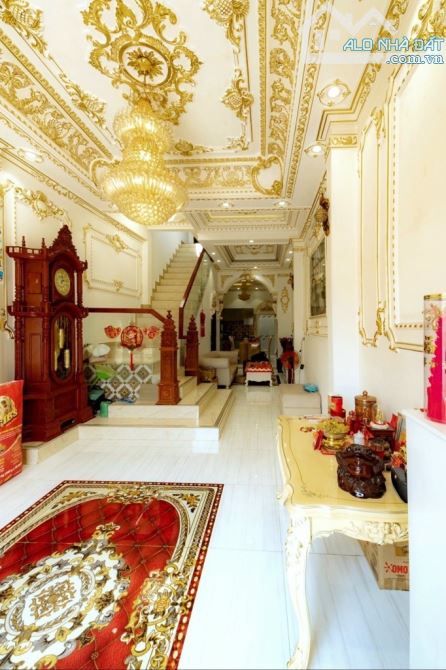MT Bến Phú Lâm Phường 9 Quận 6 DT: 132m2 - 2 tầng -(5.3x20) Giá: chỉ 15.9tỷ TL. - 5