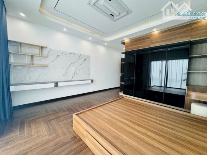 Bán nhà 918 Phúc Đồng,Long Biên 7 tầng,50,mt4.5 oto tránh nhỉnh 16 tỷ - 5