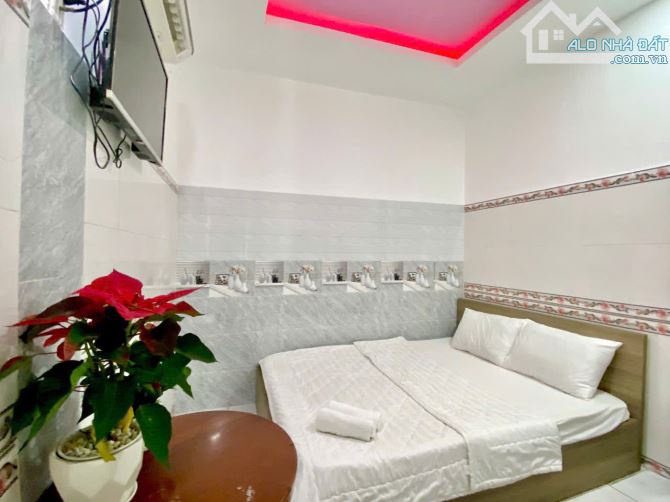 Bán Khách sạn 6 lầu MT Hà Huy Giáp 202m2 (6.5x31) 32PN DT 100tr gần cầu Phú Long 26 tỷ. - 5