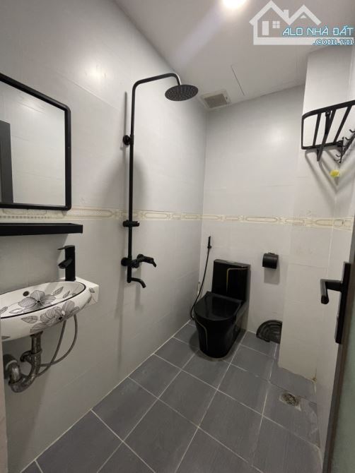 Chỉ 5.8 tỷ, Nhà đẹp Quận Tân Bình, HXH Trương Công Định, Khu Bàu Cát, 4 tầng, 5x9.5m - 6