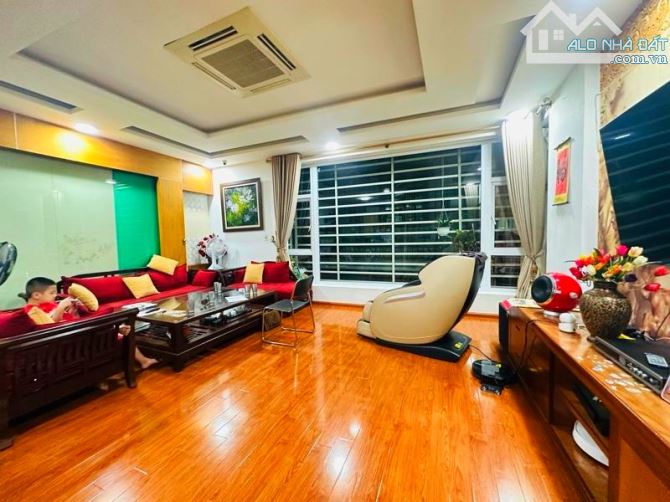 THÁI HÀ - ĐỐNG ĐA  - 63M2 - 2 MẶT TIỀN 6.6M - NGÕ THÔNG Ô TÔ KINH DOANH - CHỈ 20.5 TỶ - 6