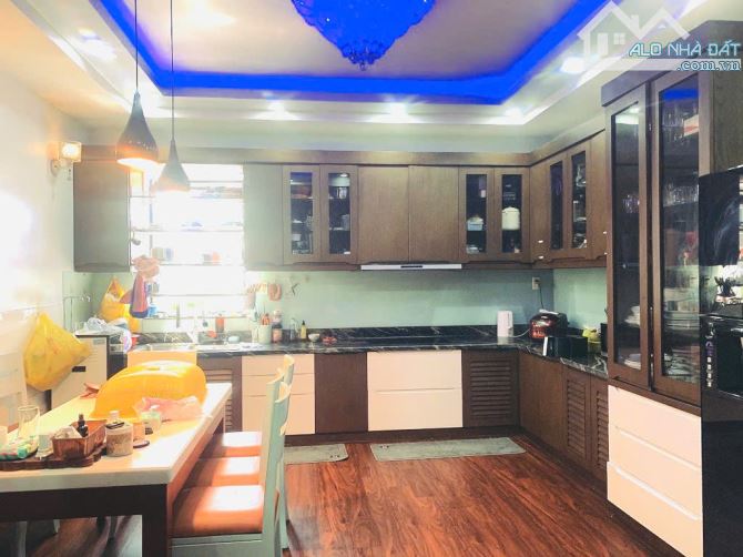 BÁN MT KD ĐA NGÀNH NGHỀ -Đ DƯƠNG THỊ MƯỜI-TCH QUẬN 12 - DT 101M2 ,4 TÂNG 4PN 6WC - 6