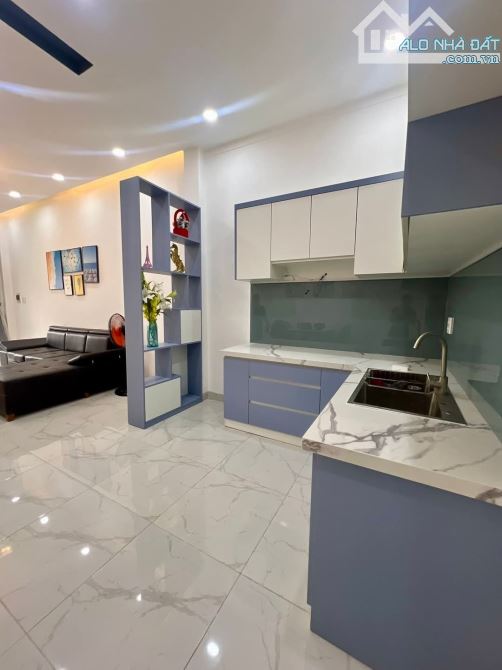 Bán nhà sát bên KDC Hiệp Thành 1, tp Thủ Dầu Một. 3p ngủ, sân ôtô,...đường ôtô thông. - 6