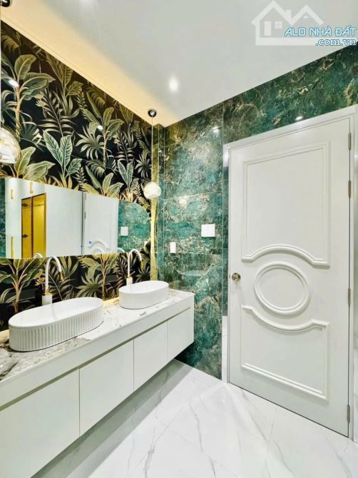 NHÀ GÒ VẤP CÓ THANG MÁY 4X16M 10,5 TỶ 5 TẦNG CÓ GARA Ô TÔ ĐƯỜNG THỐNG NHẤT P16 - 6