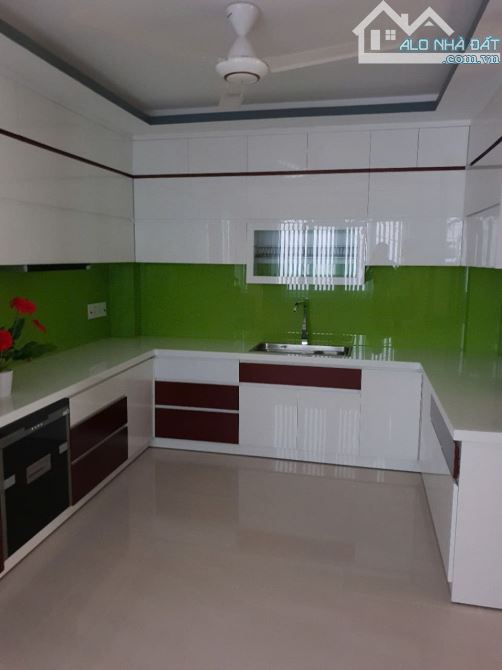 Bán Nhà Góc 2MT Bùi Văn Thêm P.9 Q.PN 5,7x17m 7 tầng, thang máy HĐT 60tr/th 24 tỷ - 6