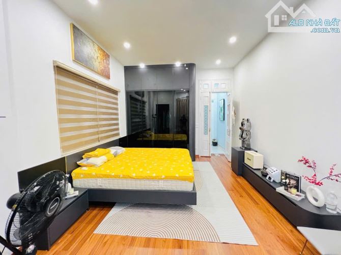 NHÀ ĐẸP NGAY XUÂN THUỶ - CẦU GIẤY - DỊCH VỌNG - 5 TẦNG 45M - FULL NỘI THẤT XỊN - 6