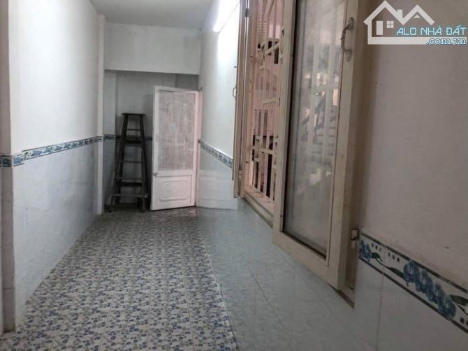 💥 BẠCH ĐẰNG – NGANG KHỦNG 5.8M – DIỆN TÍCH 110M² – GIÁ CHỈ 10.5 TỶ! 💣 3 LẦU – GẦN HÀNG X - 6