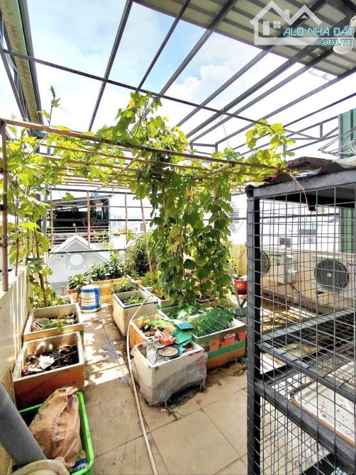 NHÀ PHỐ 4 TẦNG KIÊN CỐ - GẦN HUỲNH TẤN PHÁT, Q7- 47m2 - 4x12  NHÀ MỚI VÀO NGAY CHỈ 5TỶ NHỈ - 6