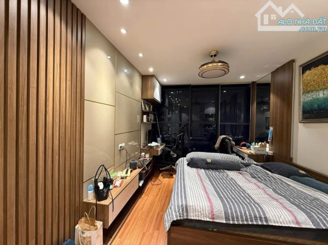 BÁN CĂN HỘ CHUNG CƯ CAO CẤP 47 NGUYỄN TUÂN - THANH XUÂN - CĂN GÓC - 102M - 3PN - 2VS - 7