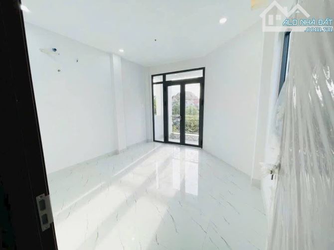 Bán nhà mới quận 8 hẻm xe hơi - 7