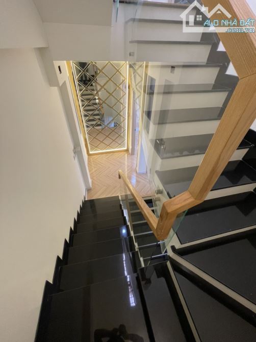 Chỉ 5.8 tỷ, Nhà đẹp Quận Tân Bình, HXH Trương Công Định, Khu Bàu Cát, 4 tầng, 5x9.5m - 7