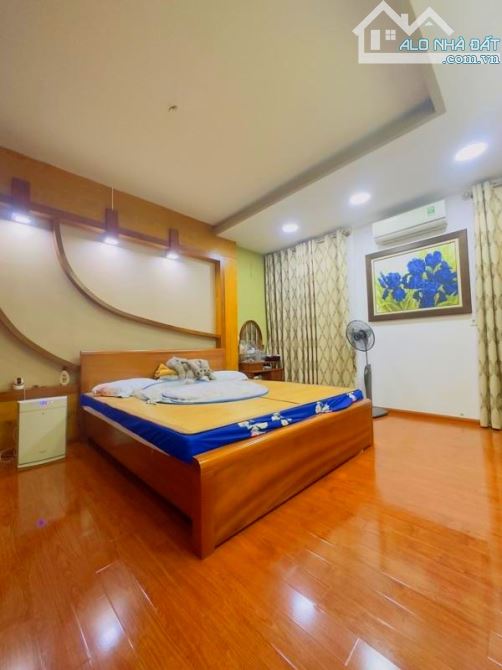 THÁI HÀ - ĐỐNG ĐA  - 63M2 - 2 MẶT TIỀN 6.6M - NGÕ THÔNG Ô TÔ KINH DOANH - CHỈ 20.5 TỶ - 7