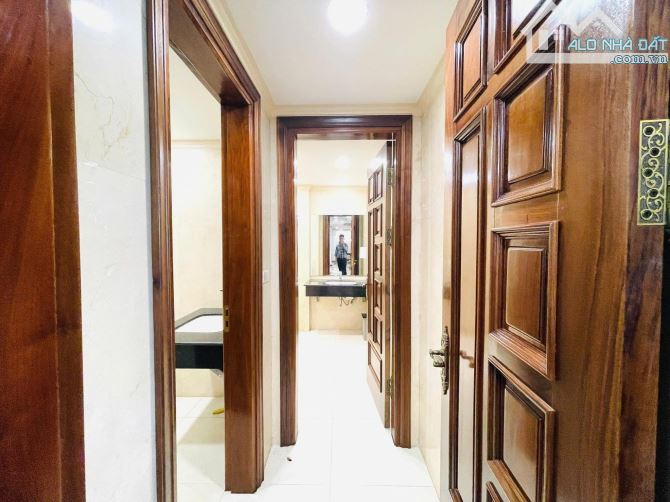 Bán Nhà Mặt Phố Galaxy Vạn Phúc – Hà Đông – DT 200m² – 5 Tầng – Mặt Tiền 18.12m – Giá 85 T - 7