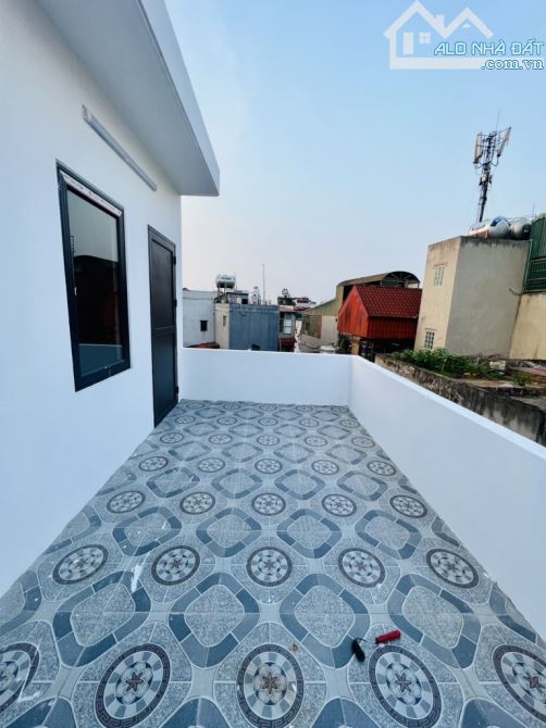 Bán nhà Văn Chương - Đống Đa. 36m2 X 6 tầng Thang máy - 7