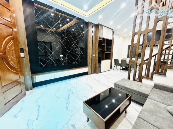 Bán nhà 5 tầng mới xây phố Đê Trần Khát Chân - 7