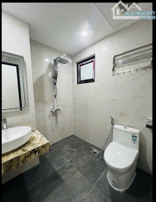 HOA HẬU PHỐ ĐỨC GIANG,XÂY MỚI,37M,6 TẦNG,THÁNG MÁY,NỘI THẤT NHẬP KHẨU,GIÁ 8,5TỶ,Ô TÔ THÔNG - 7
