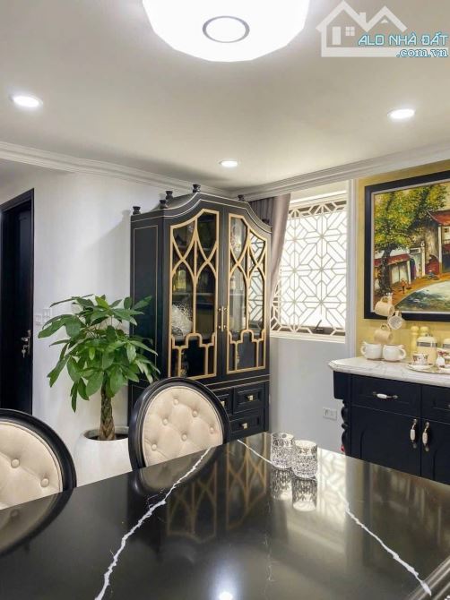 SIÊU PHẨM NGHI TÀM 100M2, MẶT TIỀN 9M, 5 TẦNG ĐẲNG CẤP, SÁT HỒ TÂY, GIÁ 33 TỶ CÓ GARA ÔTÔ - 7