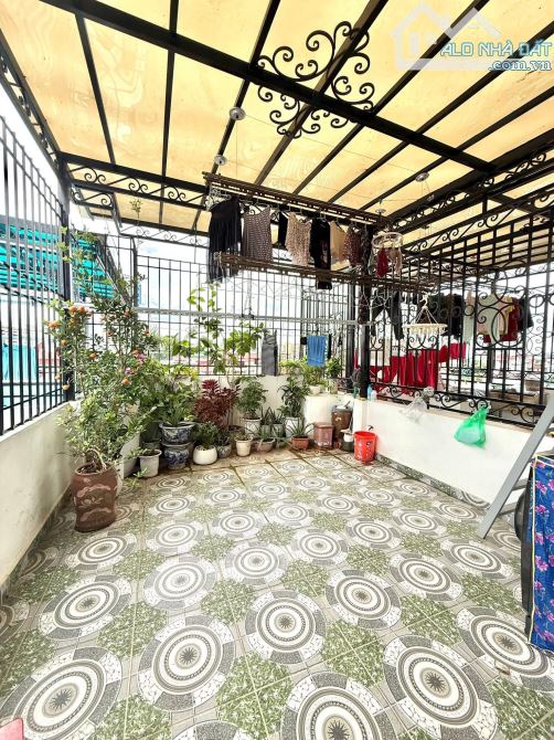 LĨNH NAM - NHÀ XÂY MỚI - NỞ HẬU - THIẾT KẾ HIỆN ĐẠI - THANG MÁY - Ô TÔ VÀO NHÀ - ĐỖ CỬA. - 7