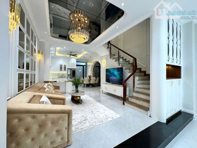 Biệt Thự Hoàng Quốc Việt, Quận 7 90,5m² - Nhà mới, nội thất cao cấp - 18,5 tỷ - 7