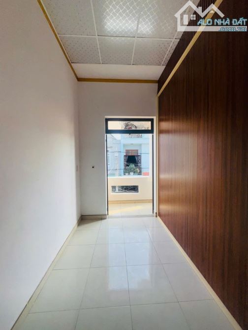 Nhà gần ngã tư Chiêu Liêu, đường ô tô, sổ hồng riêng, Dĩ An Bình Dương 2207 - 8